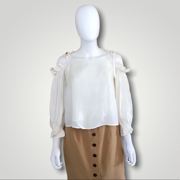 Line & Dot Ivory Off Shoulder Long Sleeve Top - Picture 1 of 6